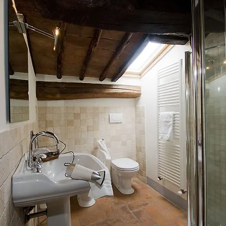 Vicolo Dell'oste Gæstehus 3*